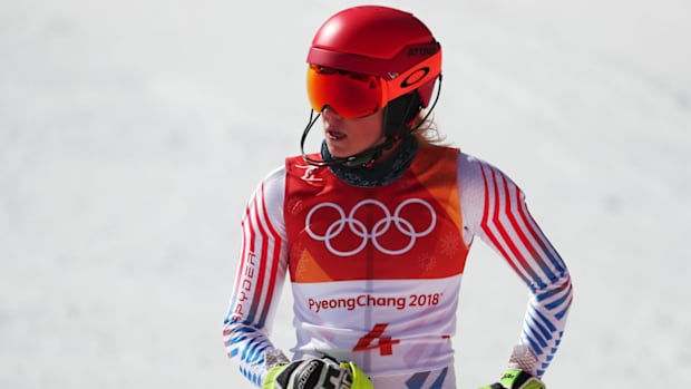 mikaela-shiffrin-gregory-topper.jpg